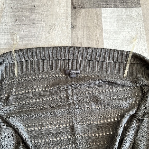 NWOT Forever 21 Gray Sweater Wrap Cardigan Short Sleeve Cocoon Tunic Dolman - Picture 8 of 14